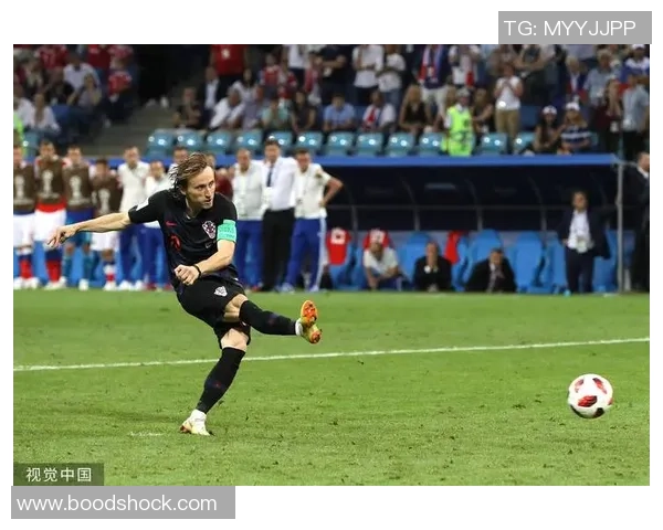 莫德里奇怒斥球队浪费机会称上半场本应锁定胜局痛惜痛失两分